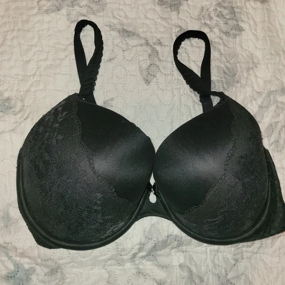 (5) 36DD VICTORIA'S SECRET Bra Lot - Red, Black, Gray, White - Body by Victoria